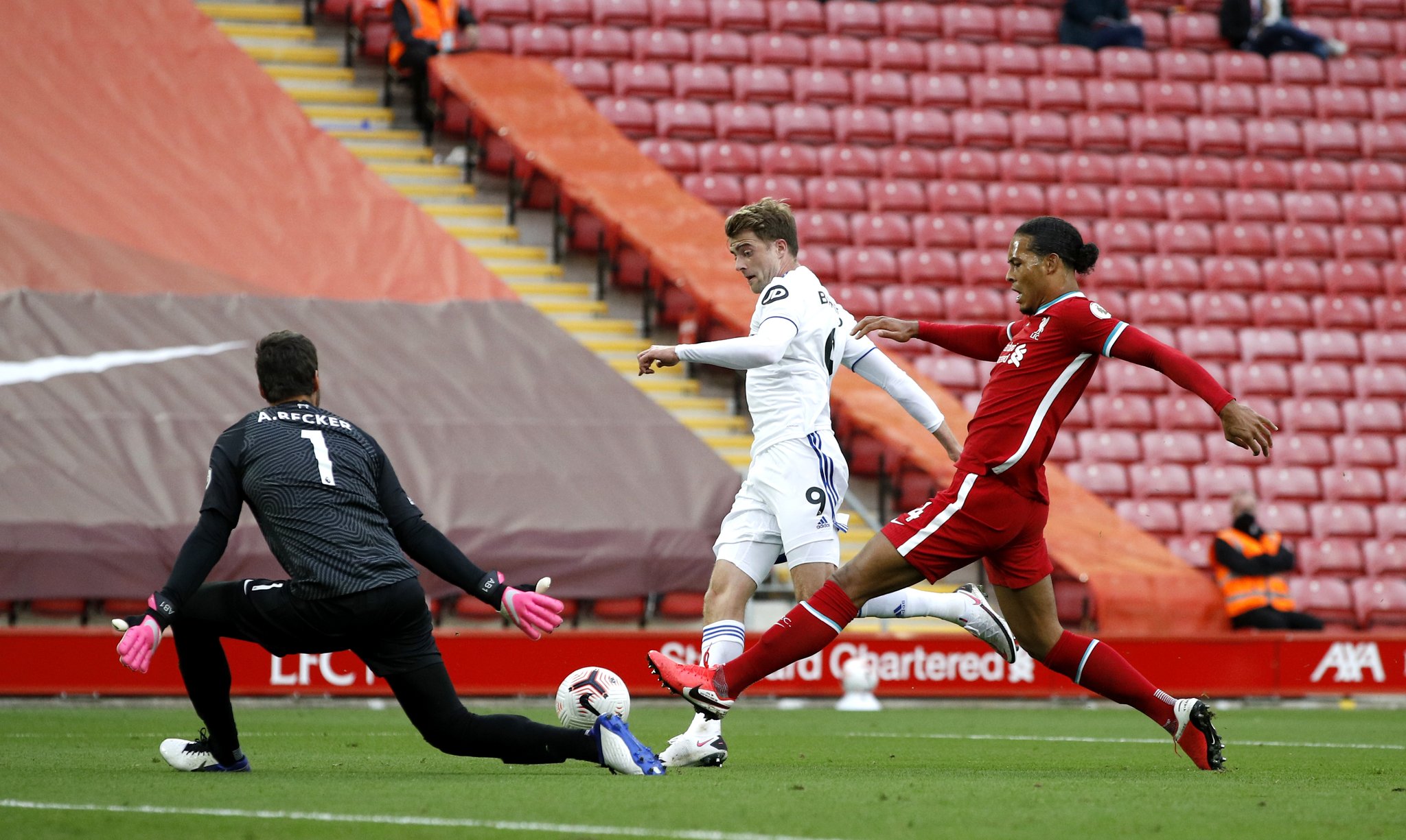 通过在亚洲 通过在亚洲